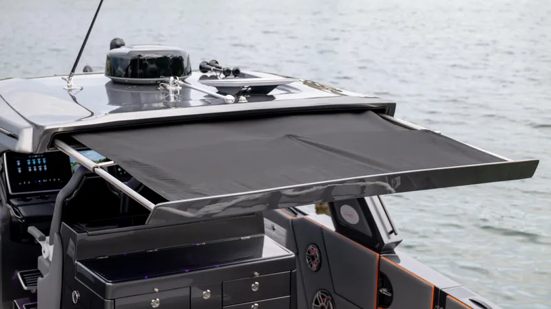 Slide: The Image of Cigarette 42' Auroris 2025 - 70