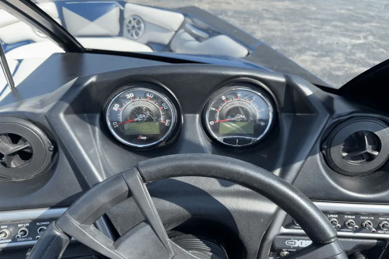 Slide: The Image of Axis A20 2015 - 16