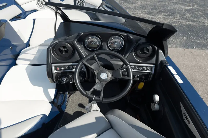 Slide: The Image of Axis A20 2015 - 8