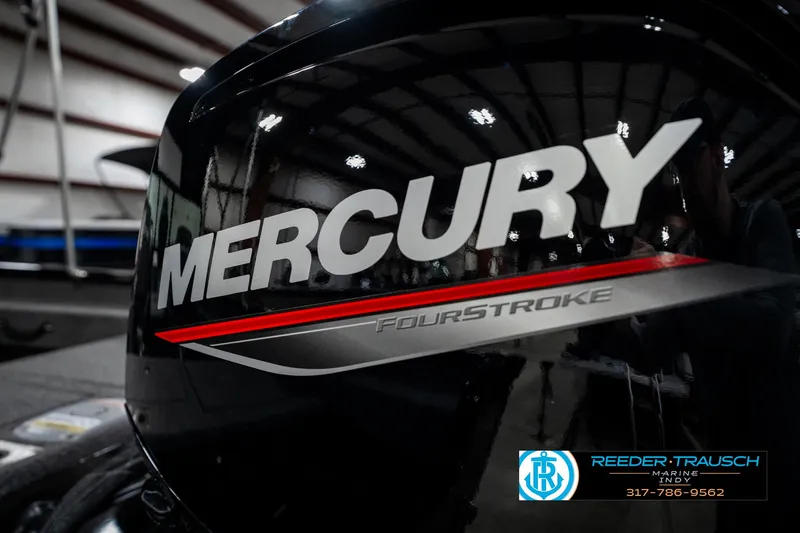 Slide: The Image of Lund 1775 Adventure Sport 2025 - 50