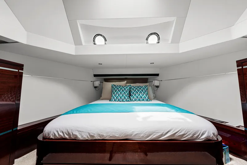 Slide: The Image of Luxurious bedroom interior of 2021 Steeler 60 S Performance yacht with modern design. - 47