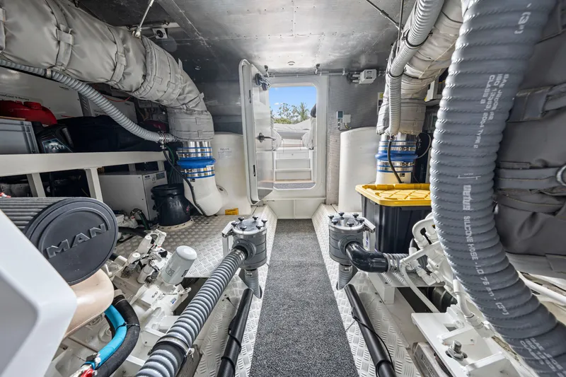 Slide: The Image of Steeler 60 S Performance 2021 - 98