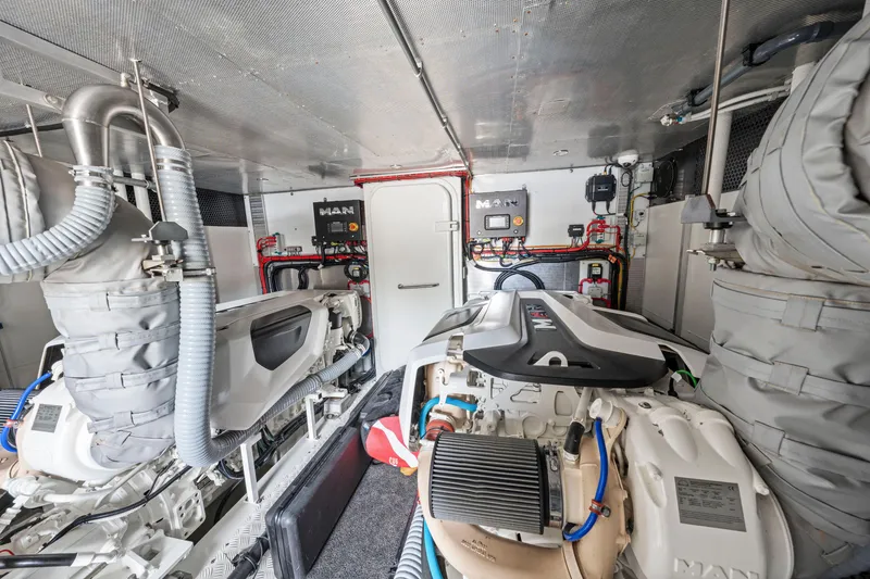 Slide: The Image of Steeler 60 S Performance 2021 - 99