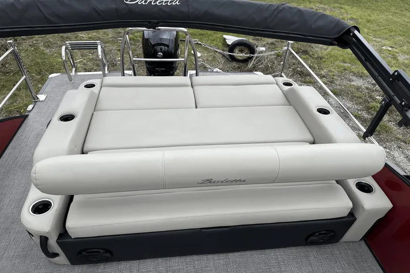 Slide: The Image of Barletta Cabrio 22UC 2020 - 22