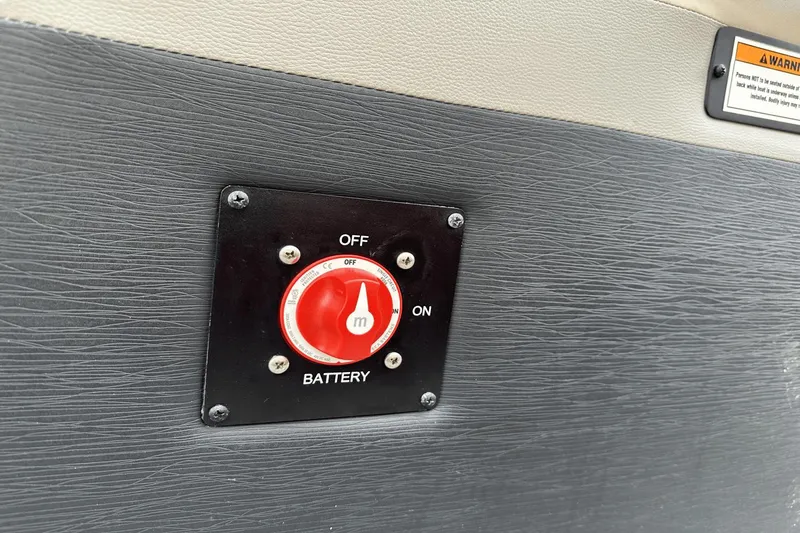 Slide: The Image of Barletta Cabrio 22UC 2020 - 27