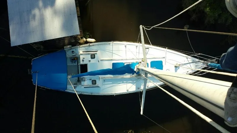 Slide: The Image of Dufour 35 Sloop 1979 - 2
