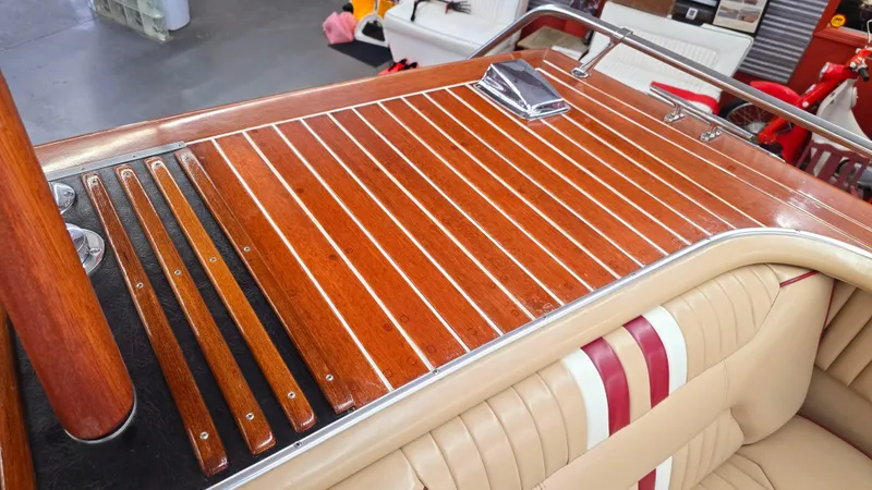 Slide: The Image of Streblow 26 Straight Drive 1992 - 8