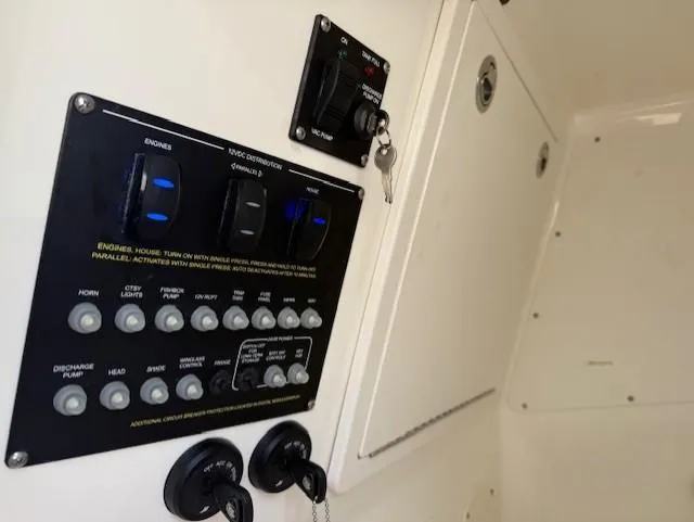 Slide: The Image of Control panel of 2023 Boston Whaler 280 Dauntless boat interior. - 4