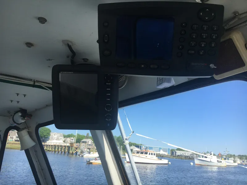 Slide: The Image of Duffy 35 Downeast 1994 - 20