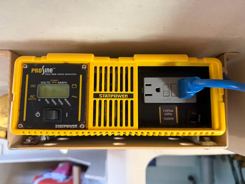 Slide: The Image of Duffy 35 Downeast 1994 - 34