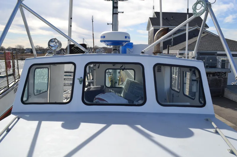 Slide: The Image of Duffy 35 Downeast 1994 - 7