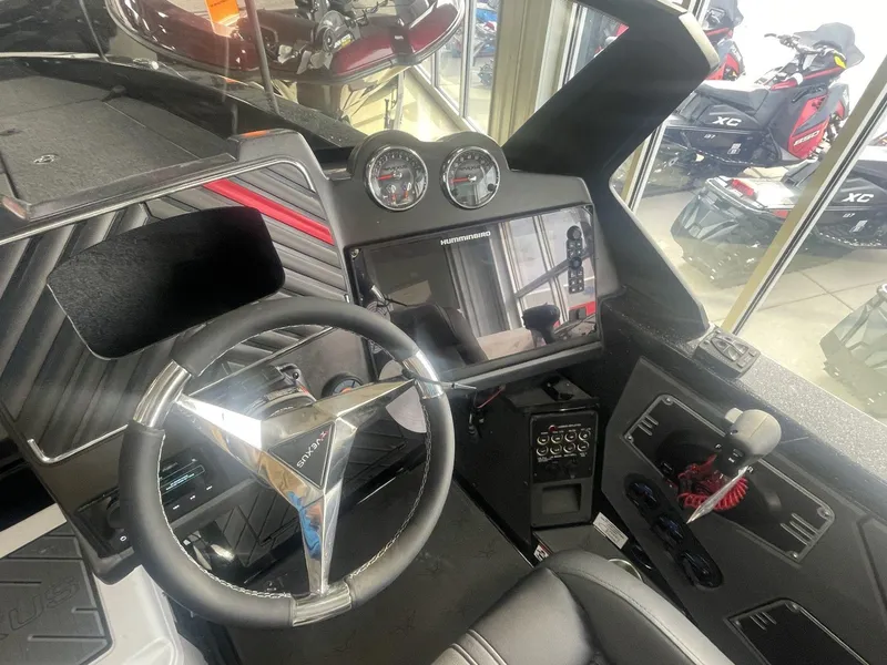 Slide: The Image of Vexus Boats DVX20s 2025 - 16