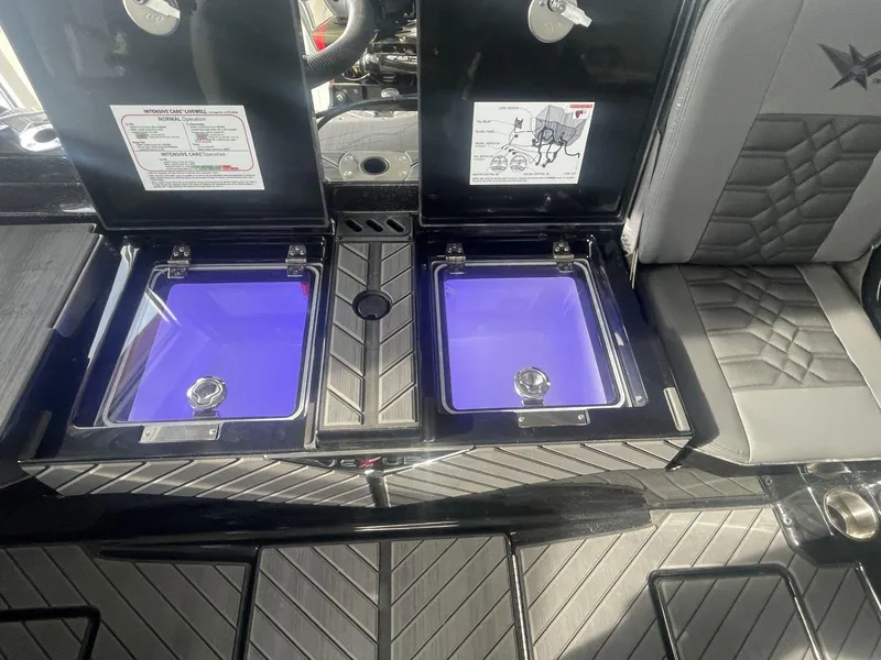 Slide: The Image of Vexus Boats DVX20s 2025 - 26