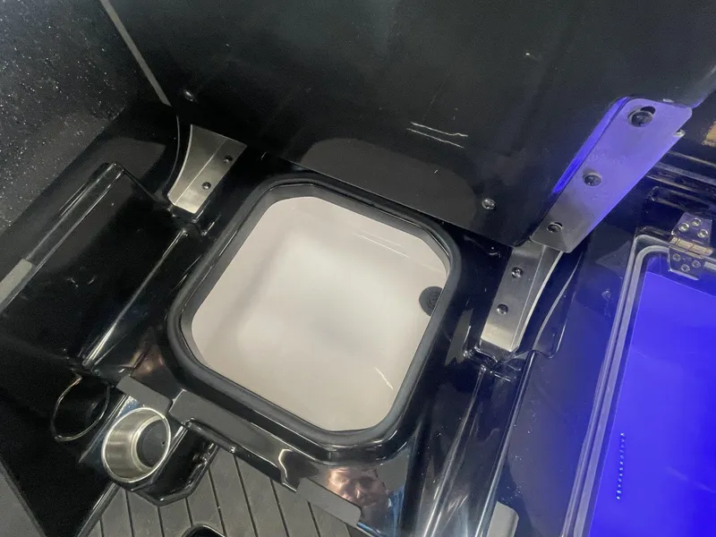 Slide: The Image of Vexus Boats DVX20s 2025 - 29