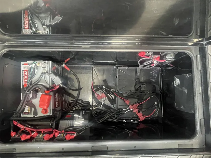 Slide: The Image of Vexus Boats DVX20s 2025 - 34