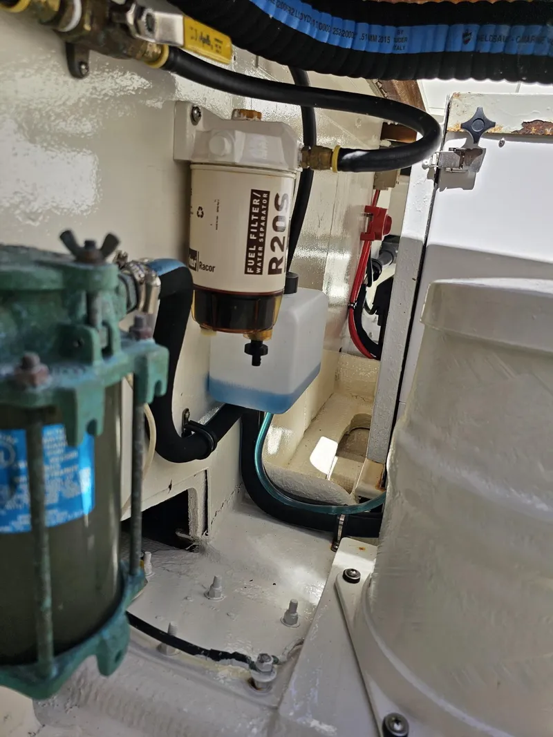 Slide: The Image of Bertram 35 Convertible 1974 - 9