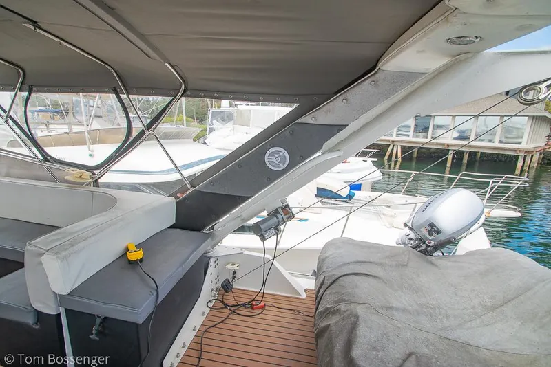 Slide: The Image of Bayliner 4588 Pilothouse 1986 - 51