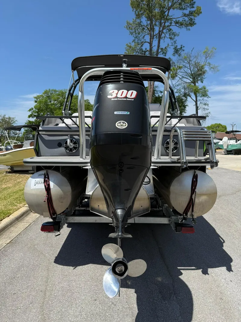 Slide: The Image of 2017 Crest Caliber 230 SLR2 pontoon boat with powerful 300 HP engine. - 3