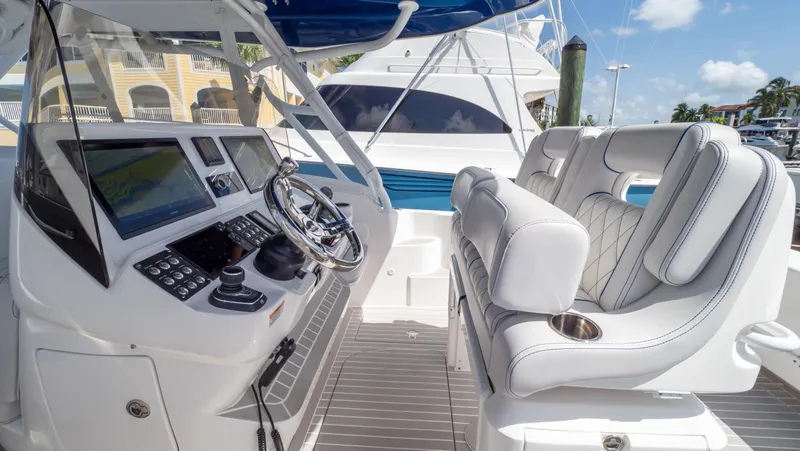 Slide: The Image of Intrepid 345 Valor 2022 - 73