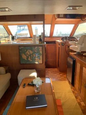 Slide: The Image of Ocean Alexander 39 Sedan 1986 - 66