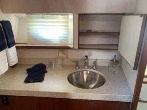 Slide: The Image of Ocean Alexander 39 Sedan 1986 - 83