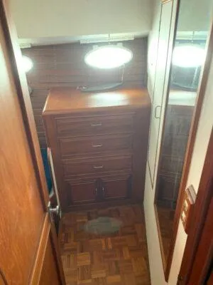 Slide: The Image of Ocean Alexander 39 Sedan 1986 - 88