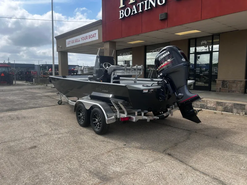 Slide: The Image of Avid 20CC Rogue 2025 - 10