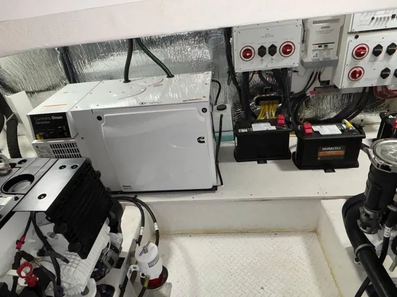 Slide: The Image of 2020 Cruisers Yachts 42 Cantius 10 - 10