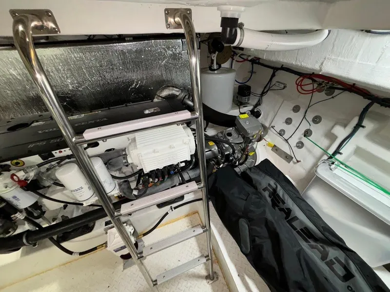 Slide: The Image of 2020 Cruisers Yachts 42 Cantius 11 - 11