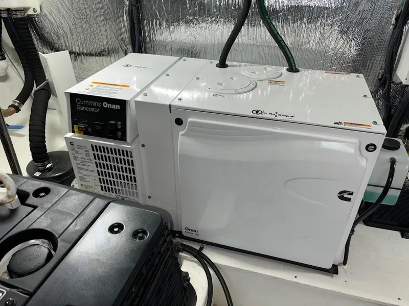 Slide: The Image of 2020 Cruisers Yachts 42 Cantius 13 - 13