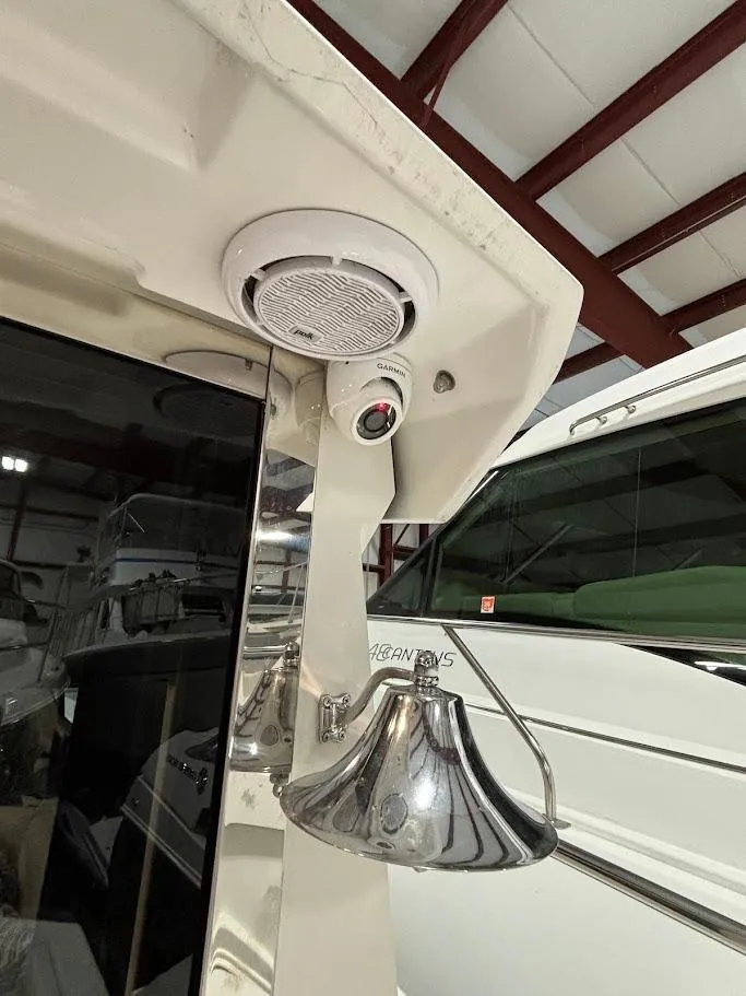 Slide: The Image of 2020 Cruisers Yachts 42 Cantius 16 - 16