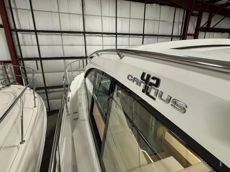 Slide: The Image of 2020 Cruisers Yachts 42 Cantius 19 - 19