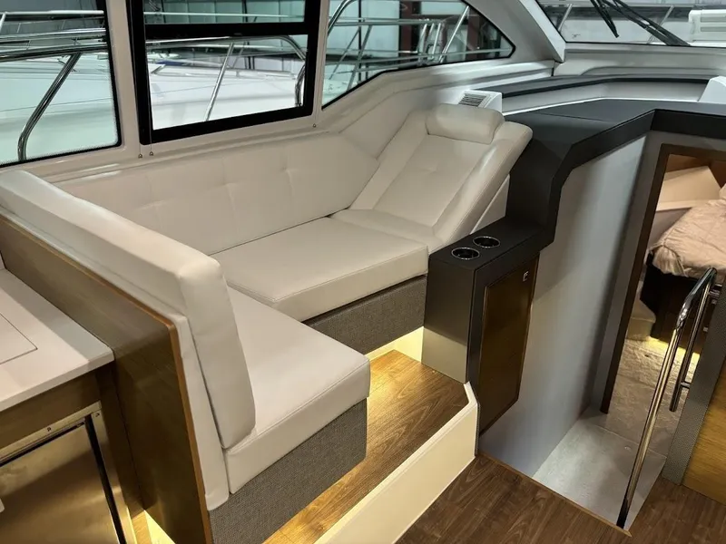 Slide: The Image of 2020 Cruisers Yachts 42 Cantius 27 - 27