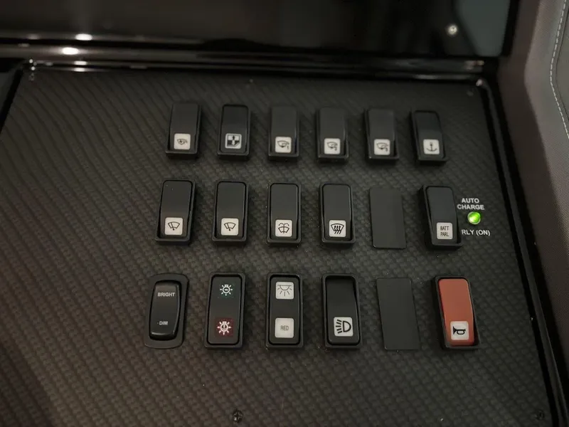 Slide: The Image of 2020 Cruisers Yachts 42 Cantius 31 - 31