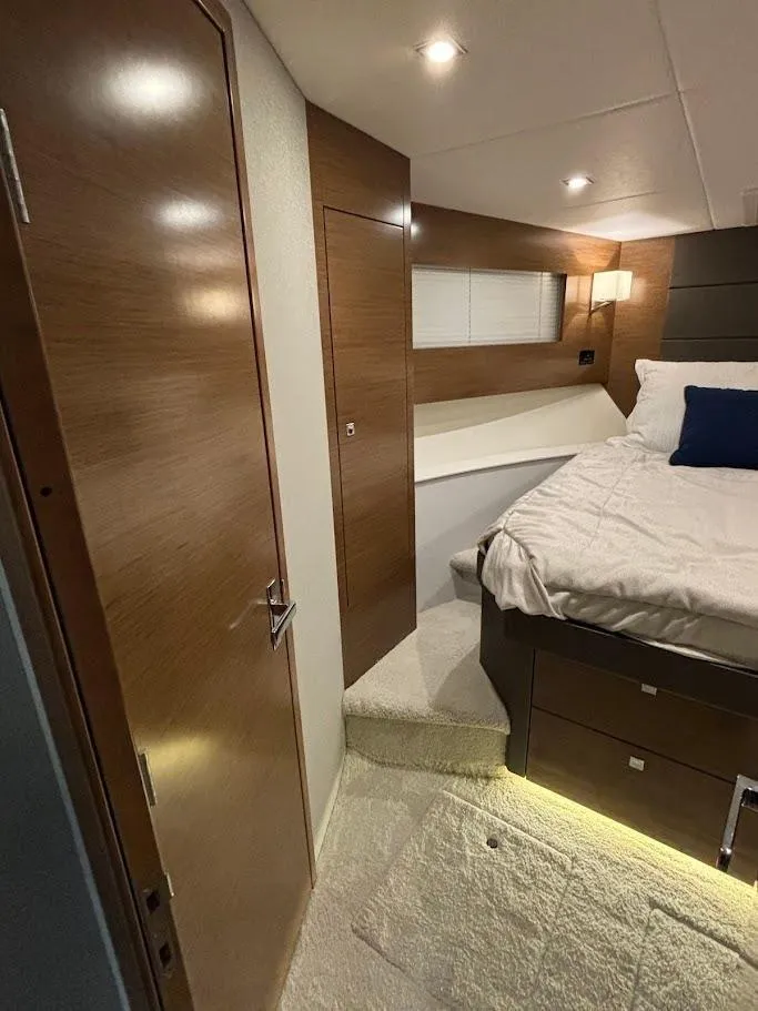 Slide: The Image of 2020 Cruisers Yachts 42 Cantius 45 - 45