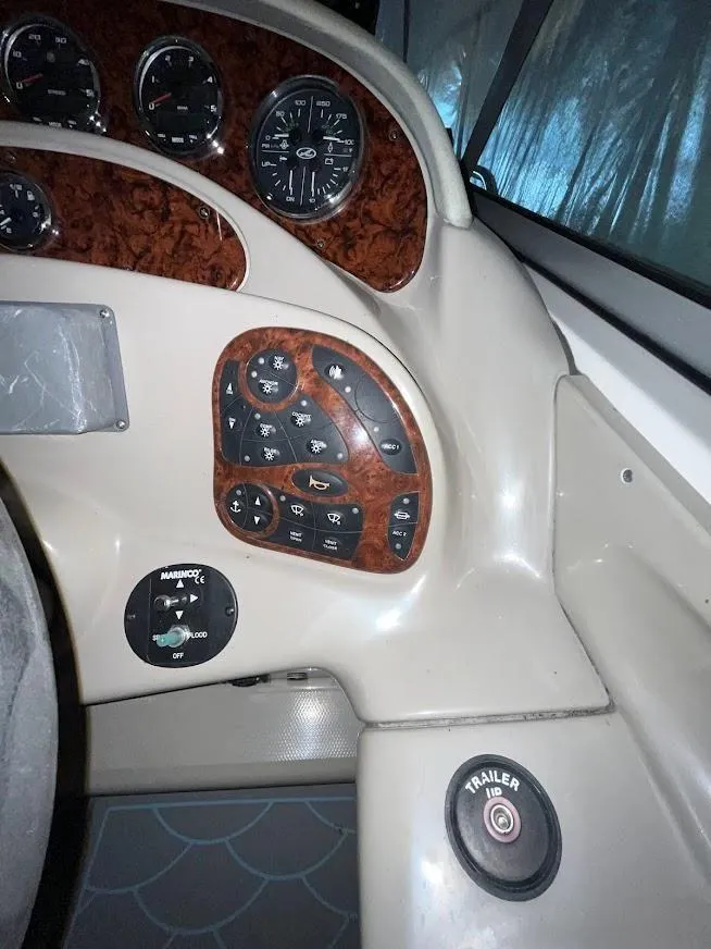 Slide: The Image of 2006 Sea Ray 280 Sundancer 14 - 14