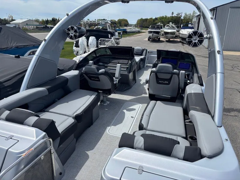 Slide: The Image of 2025 Avalon Excalibur Quad Lounge Windshield 2785 3 - 3