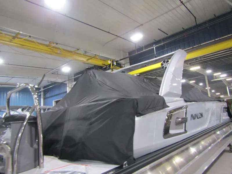 Slide: The Image of 2025 Avalon Excalibur Quad Lounge Windshield 2785 6 - 6