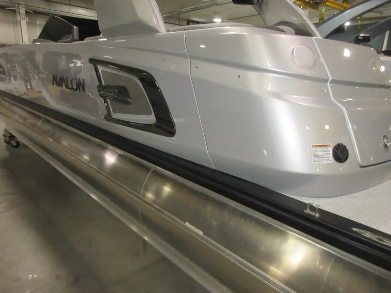 Slide: The Image of 2025 Avalon Excalibur Quad Lounge Windshield 2785 7 - 7