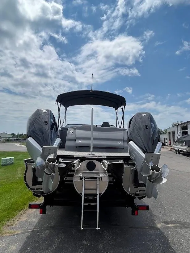 Slide: The Image of 2023 Avalon Catalina Platinum 2785 ELW 5 - 5