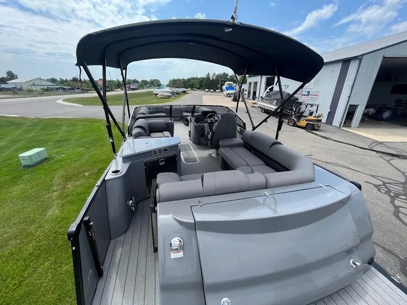 Slide: The Image of 2023 Avalon Catalina Platinum 2785 ELW 7 - 7