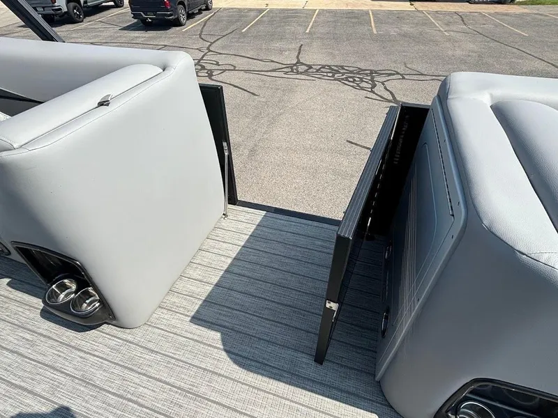 Slide: The Image of 2022 Manitou 25 SES SHP 20 - 20