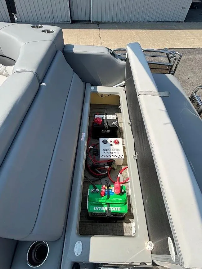 Slide: The Image of 2022 Manitou 25 SES SHP 8 - 8