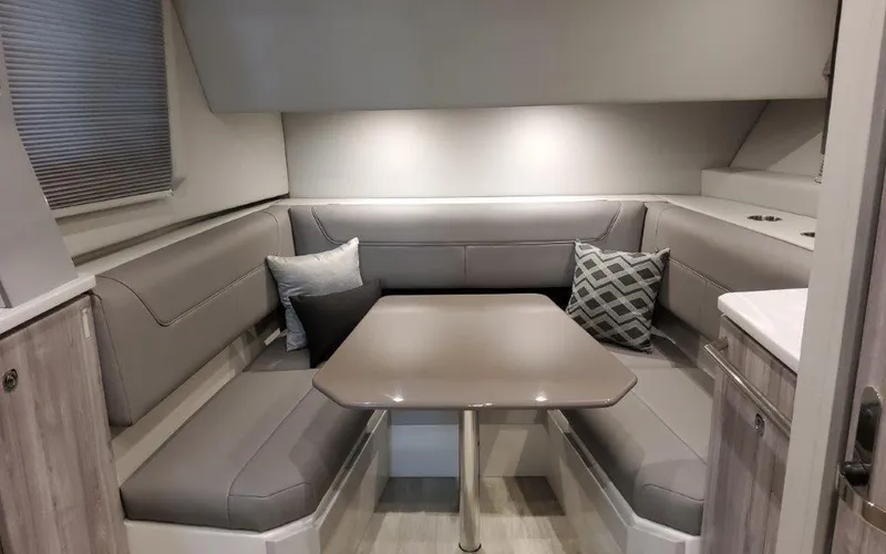 Slide: The Image of 2023 Formula Boats 400 Super Sport Crossover 26 - 26