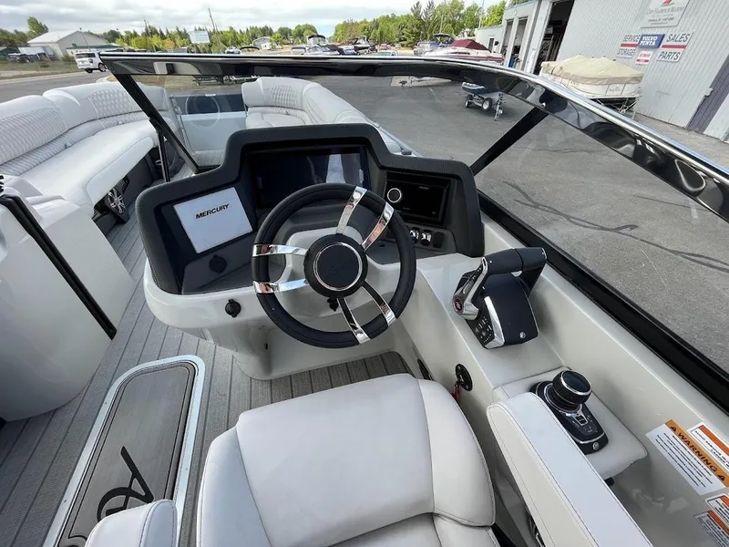 Slide: The Image of 2023 Avalon Excalibur 2785 Twin ELW 11 - 11