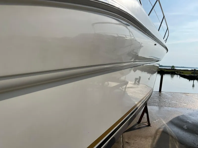 Slide: The Image of Sea Ray 370 Sundancer 1996 - 3