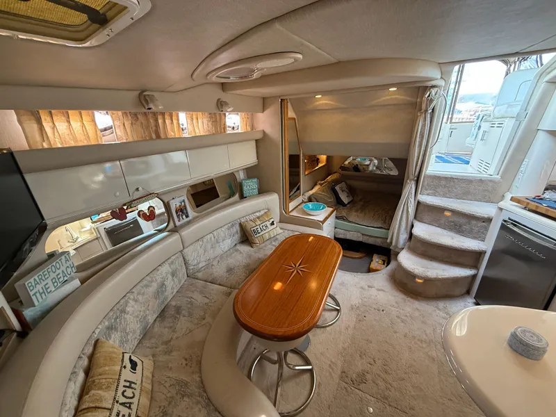 Slide: The Image of Sea Ray 370 Sundancer 1996 - 33