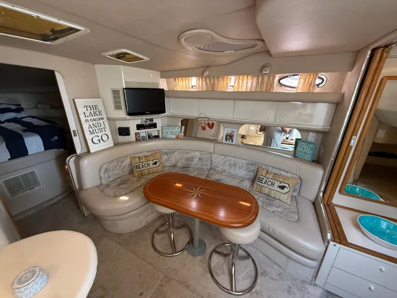 Slide: The Image of Sea Ray 370 Sundancer 1996 - 34