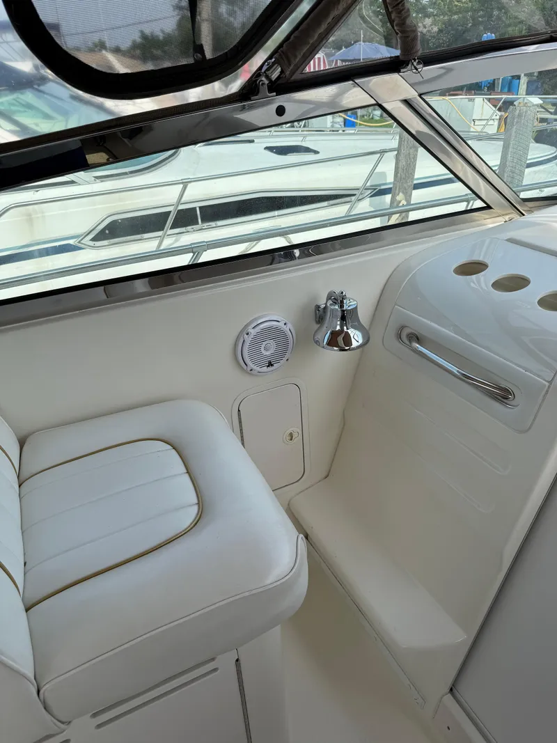 Slide: The Image of Sea Ray 370 Sundancer 1996 - 62