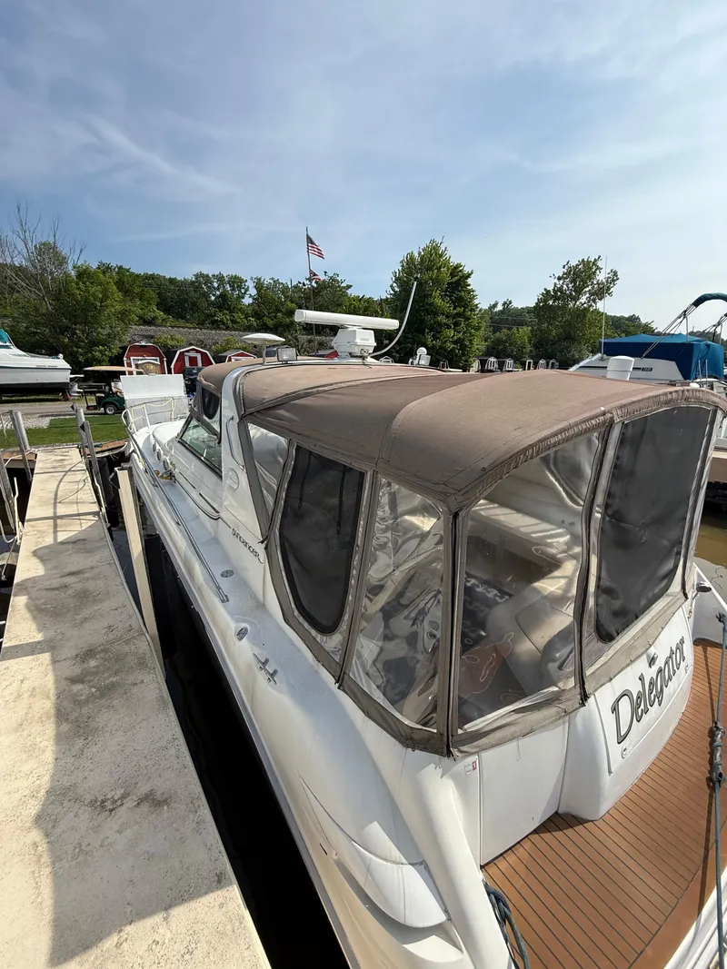 Slide: The Image of Sea Ray 370 Sundancer 1996 - 73